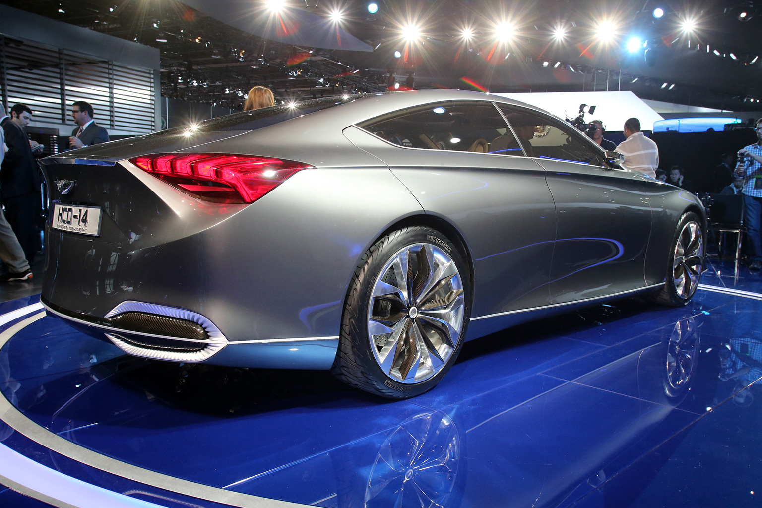 2013 Hyundai HCD-14 Genesis Gallery