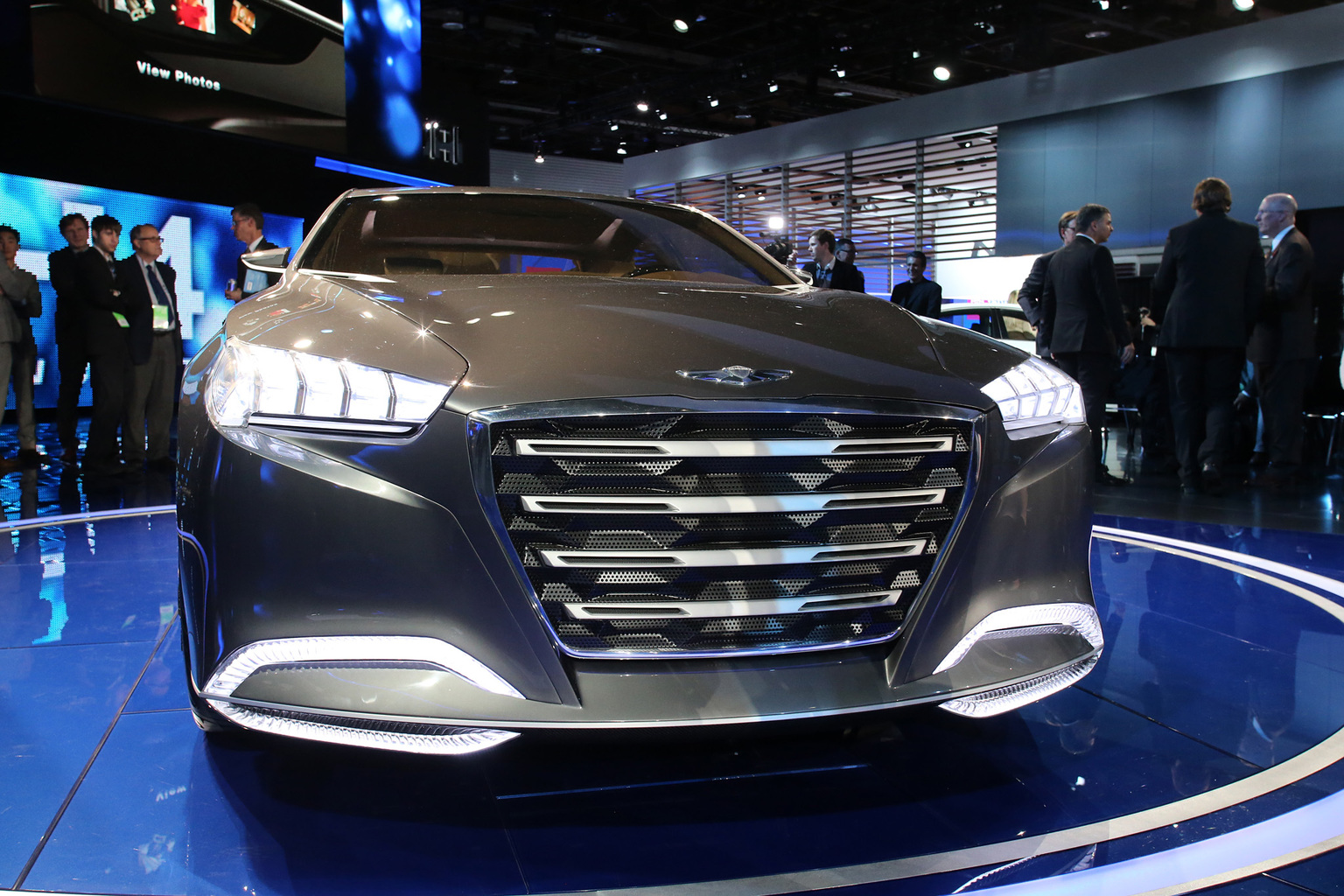 2013 Hyundai HCD-14 Genesis Gallery