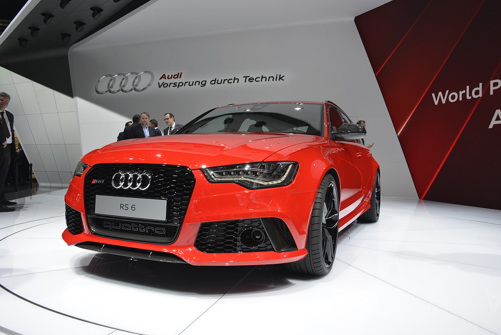 2013 Audi RS 6 Avant Gallery