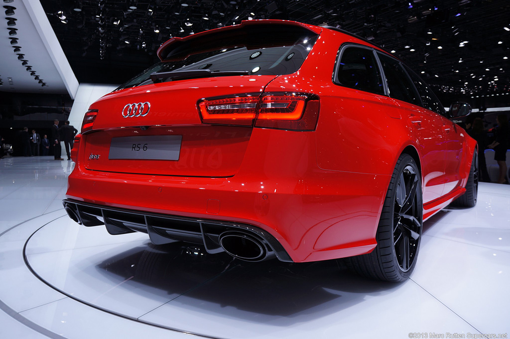 2013 Audi RS 6 Avant Gallery