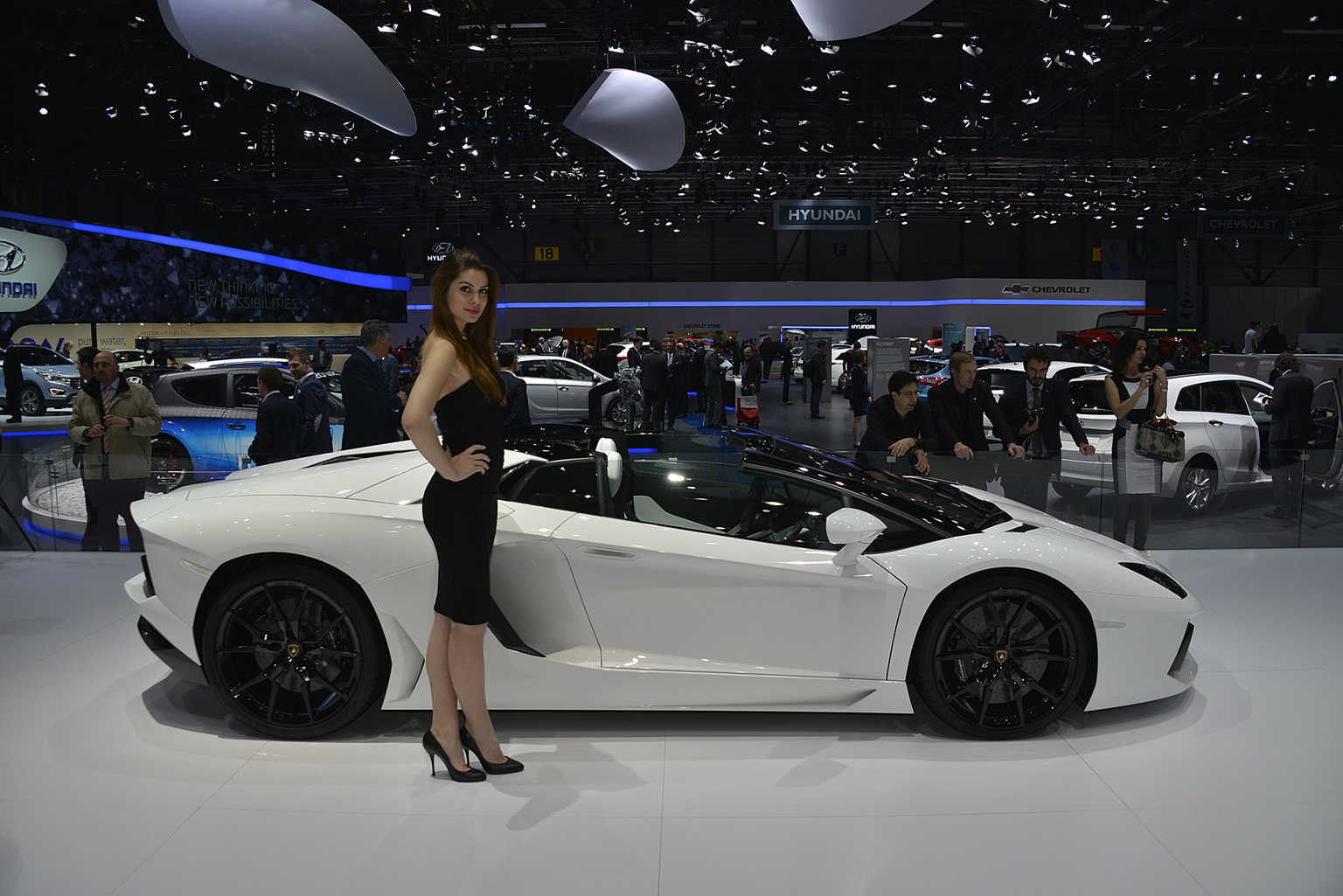 2012 Lamborghini Aventador LP 700-4 Roadster Gallery