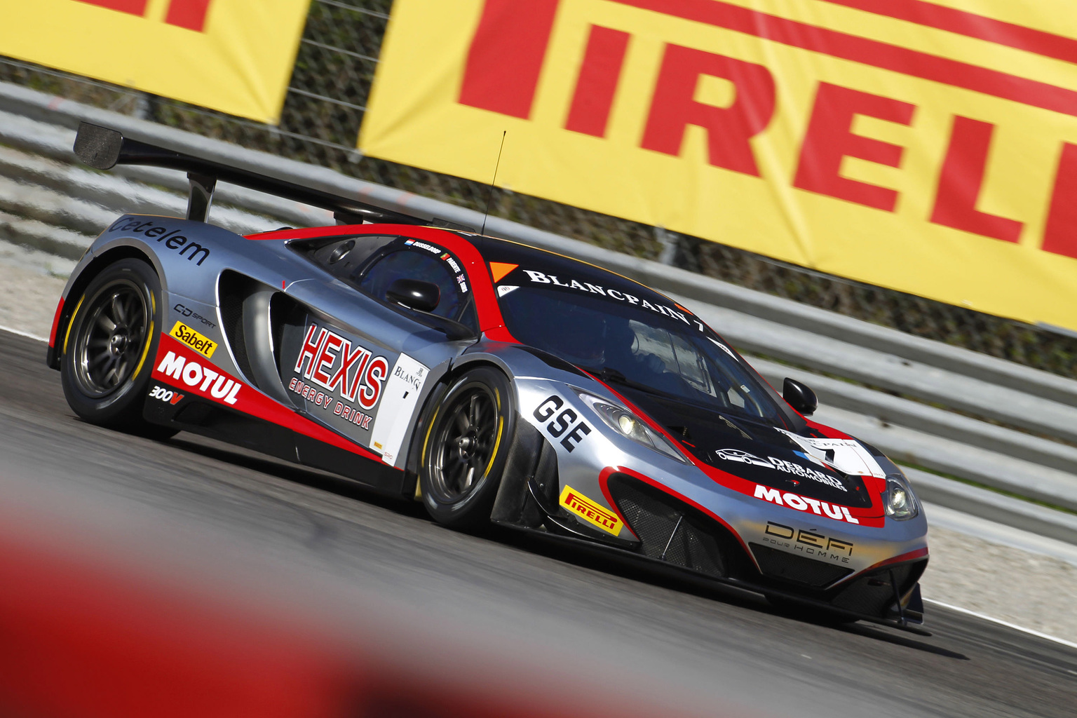 2011 McLaren MP4-12C GT3 Gallery