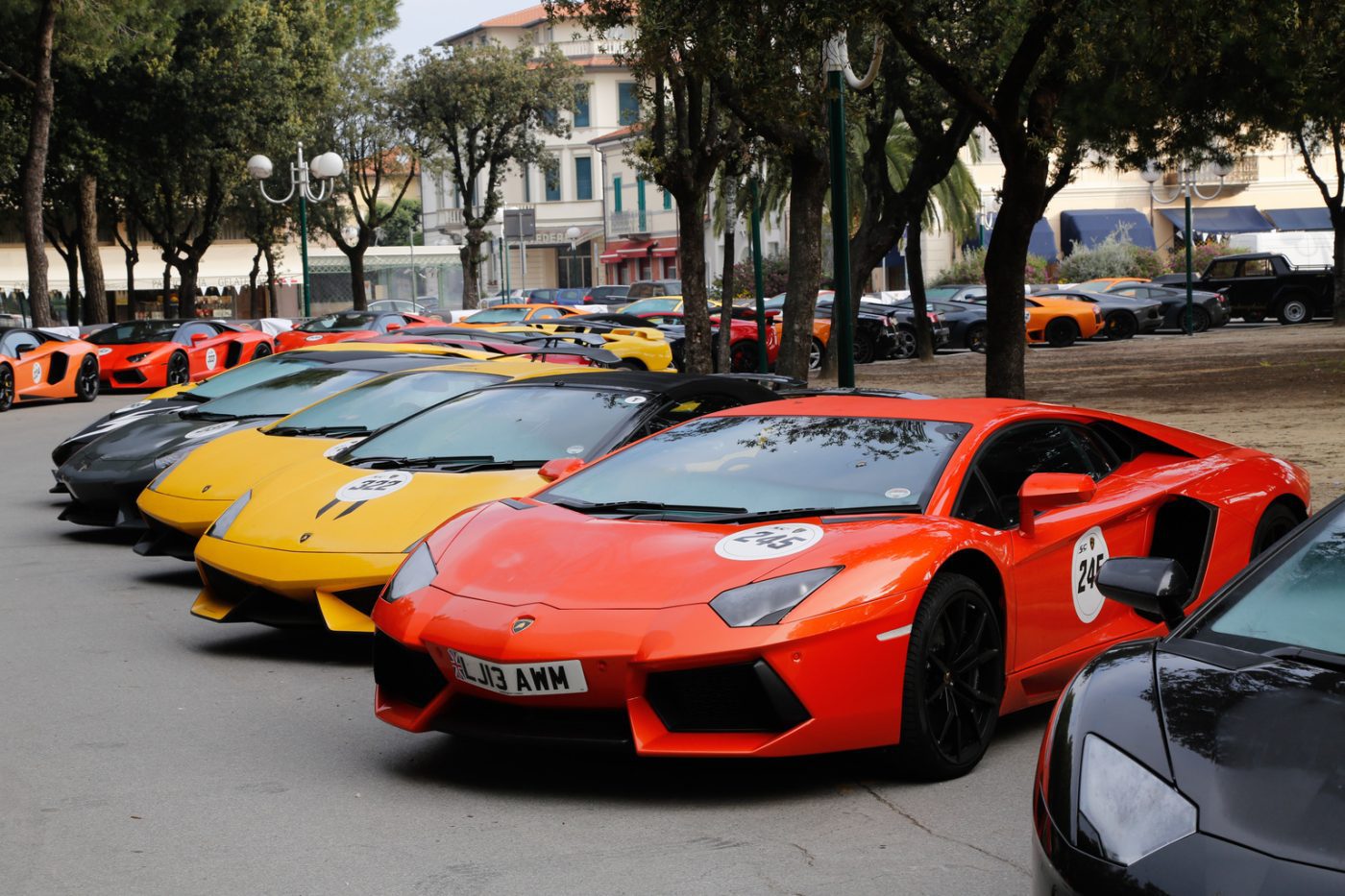 2012 Lamborghini Aventador LP 700-4 Gallery