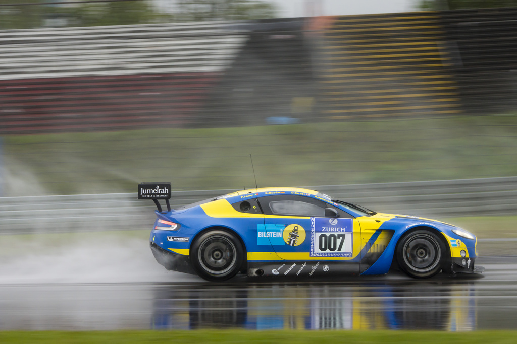 2012 Aston Martin V12 Vantage GT3 Gallery