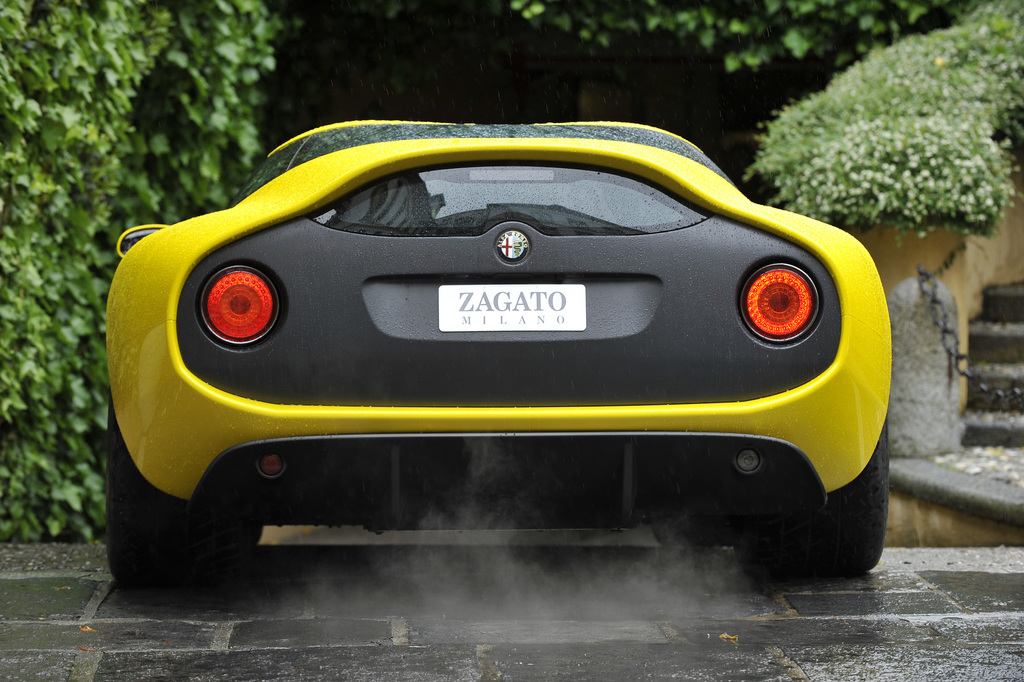 2011 Alfa Romeo TZ3 Stradale Gallery