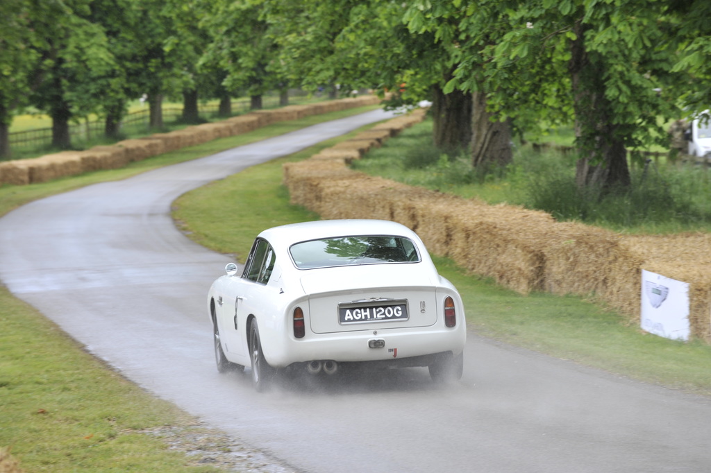 1966 Aston Martin DB6 Gallery