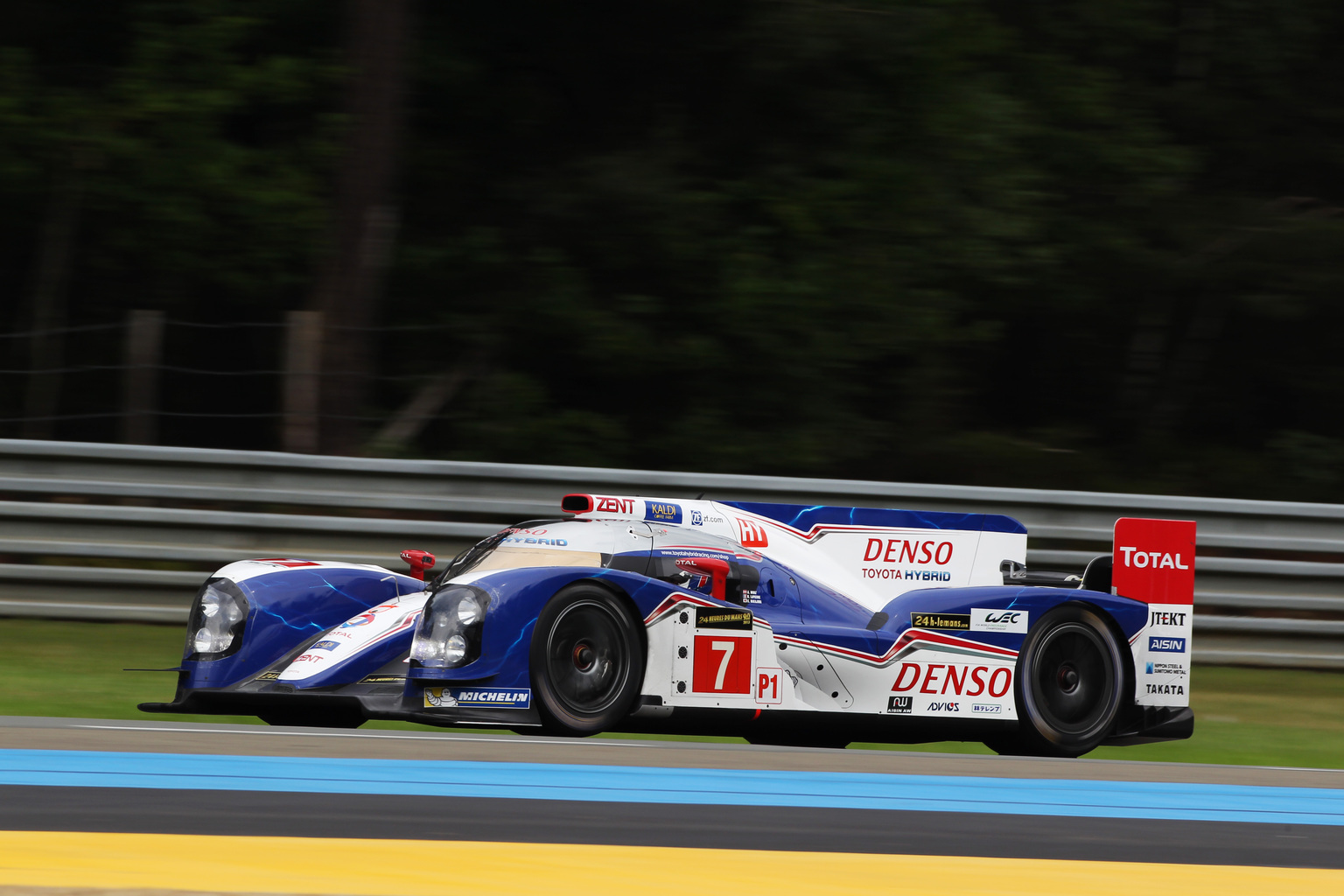 2013 Toyota TS030 Hybrid