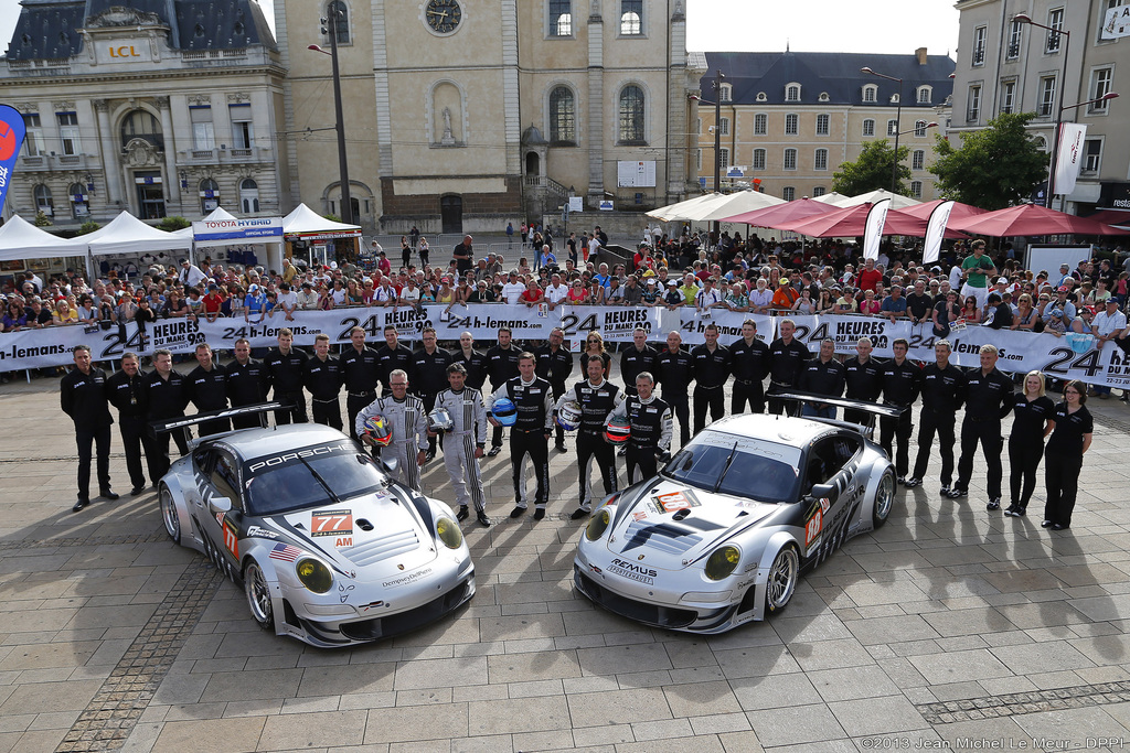 2012 Porsche 911 GT3 RSR Gallery