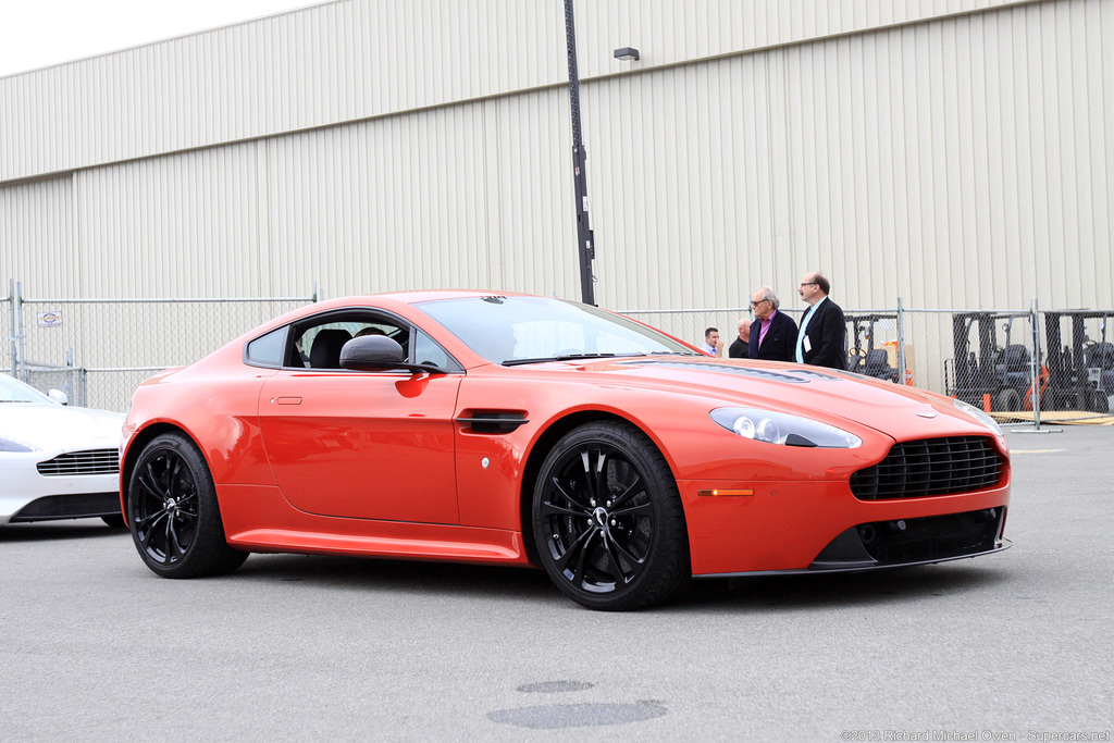 2009 Aston Martin V12 Vantage Gallery