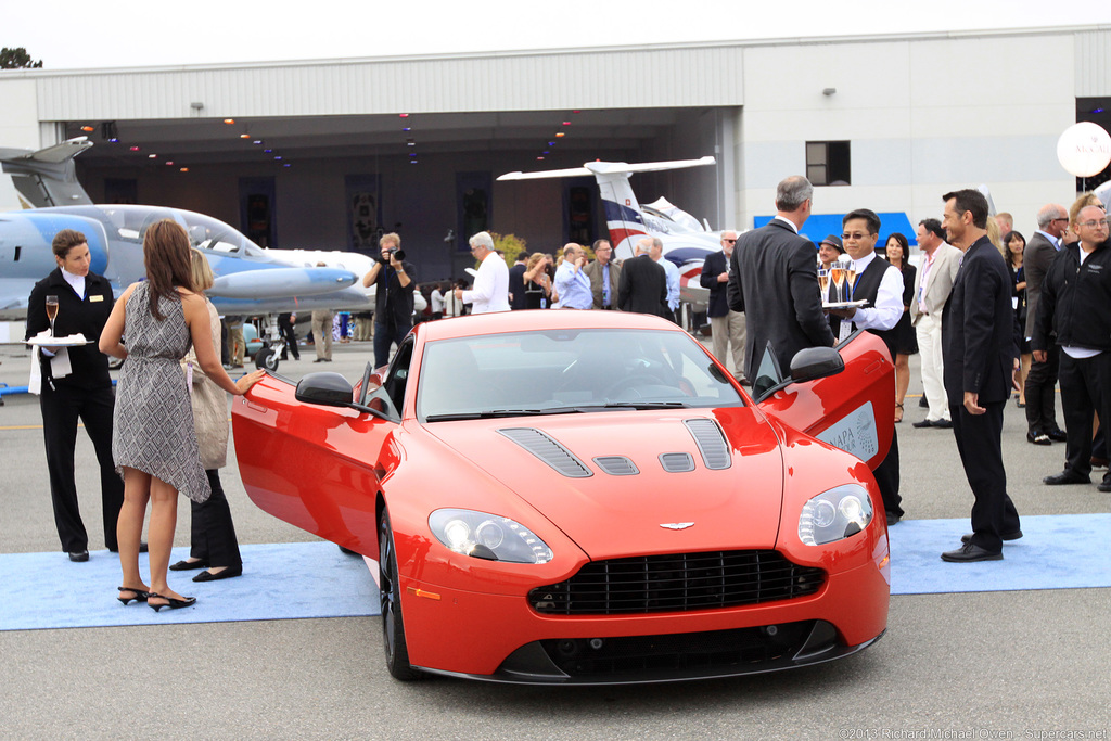 2009 Aston Martin V12 Vantage Gallery