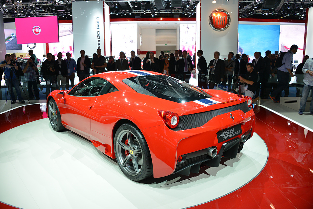 2014 Ferrari 458 Speciale Gallery