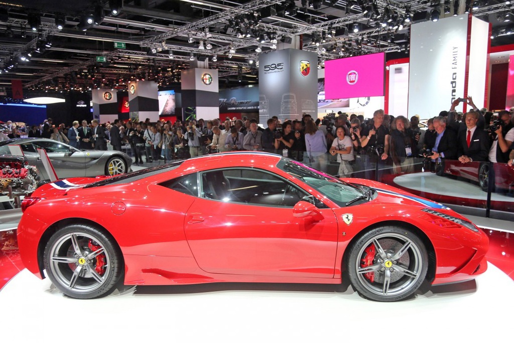 2014 Ferrari 458 Speciale Gallery