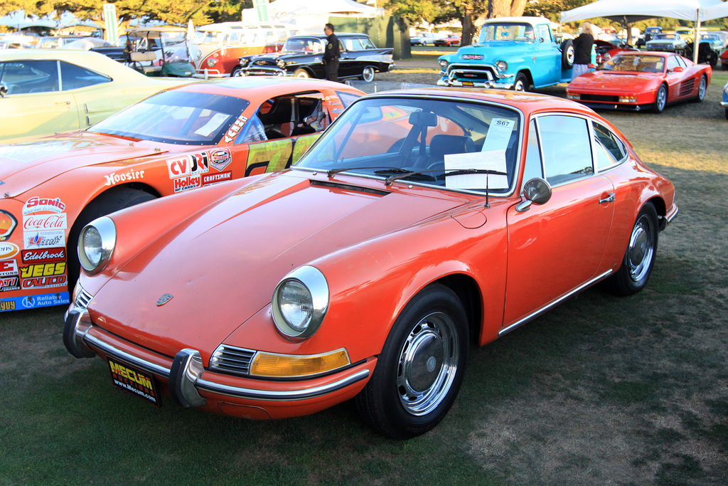 1970 Porsche 911 T 2.2 Coupé Gallery