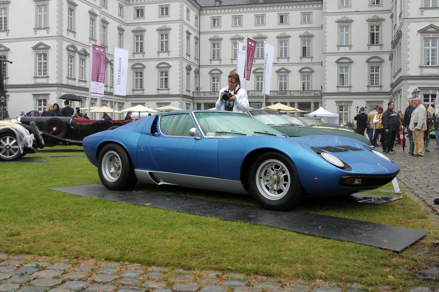 1971 Lamborghini Miura P400 SV Gallery