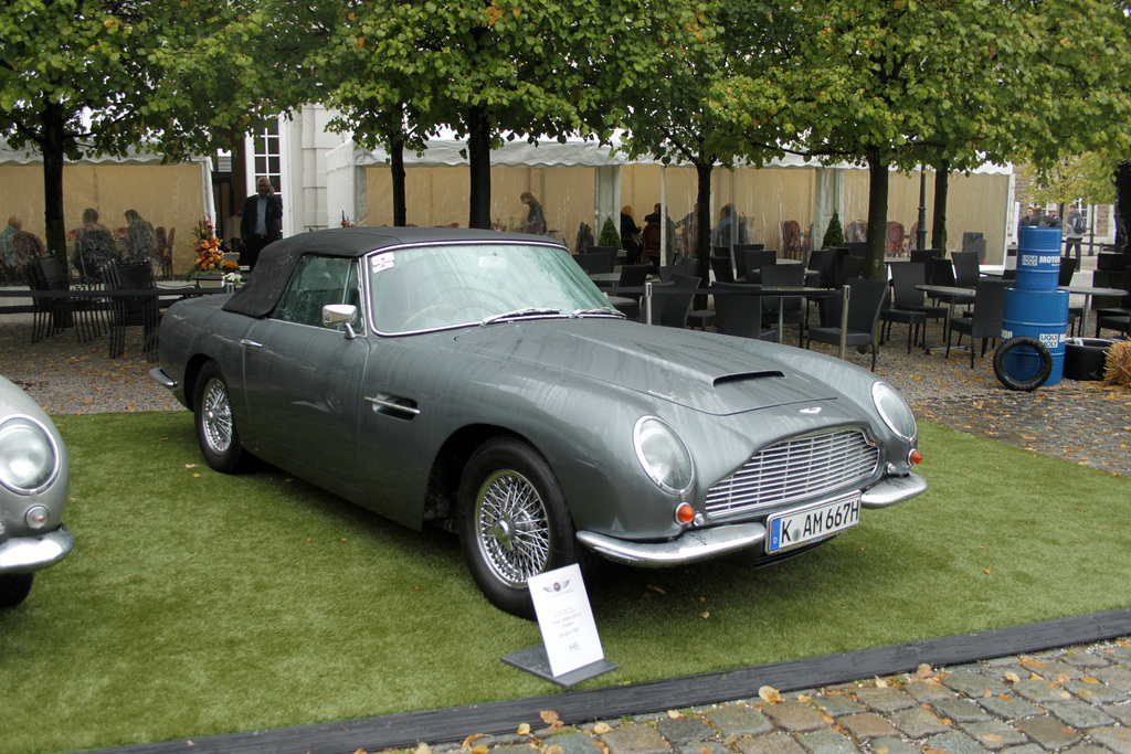 1966 Aston Martin DB6 Volante Gallery