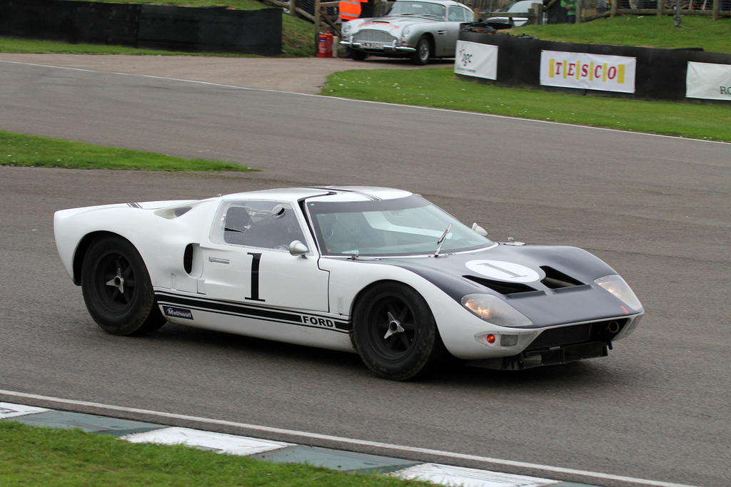 1964 Ford GT40 Prototype Gallery