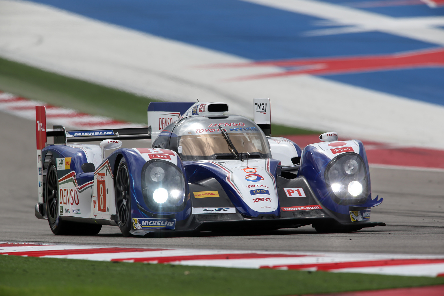 2013 Toyota TS030 Hybrid Gallery