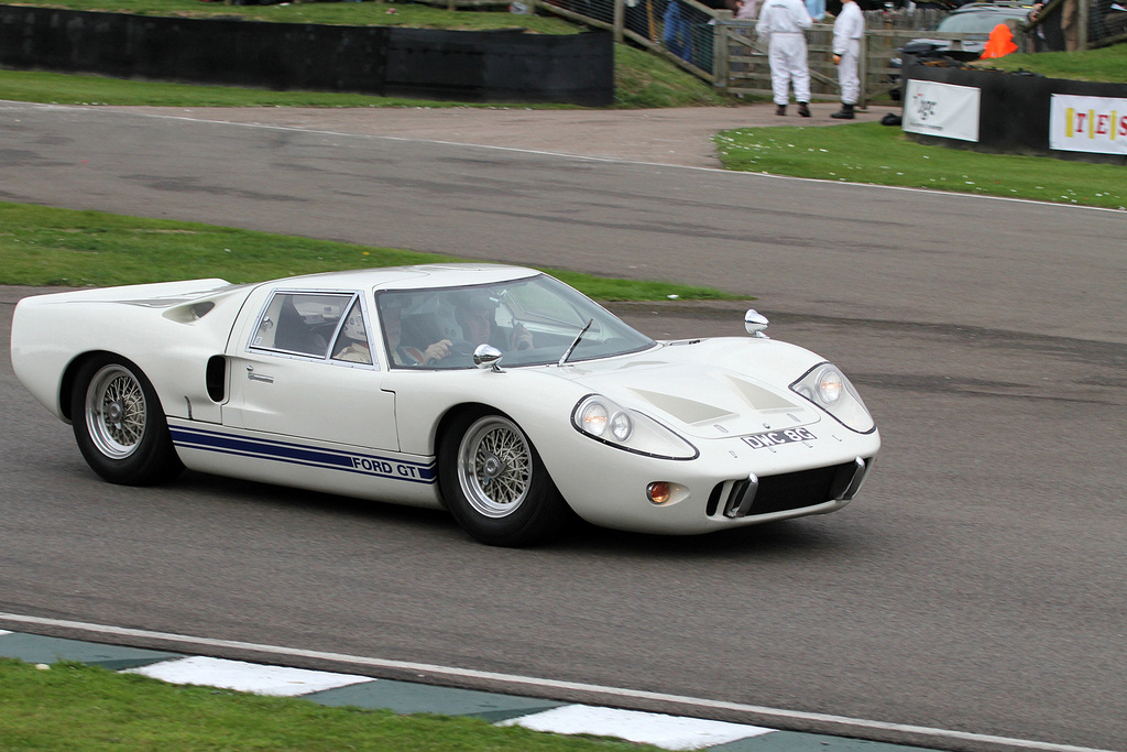 1966 Ford GT40 Mark III Gallery