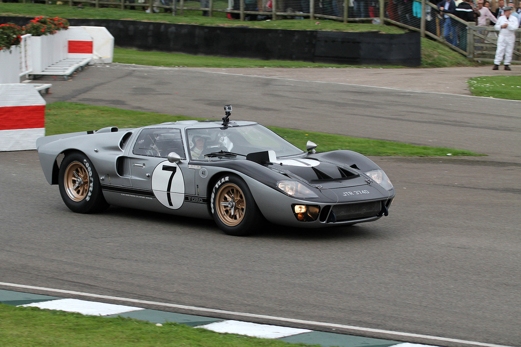 1966 Ford GT40 Mark II Gallery