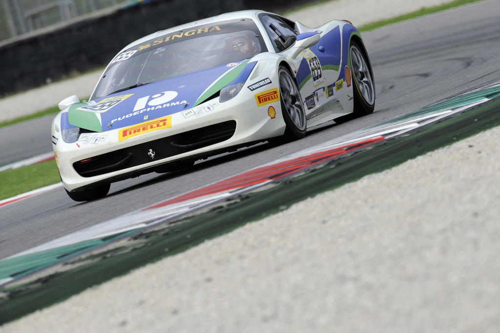 2010 Ferrari 458 Challenge Gallery