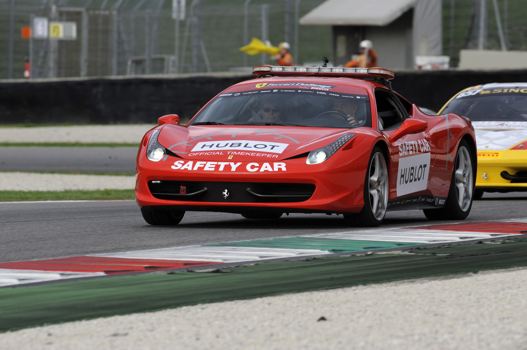 2010 Ferrari 458 Italia Gallery