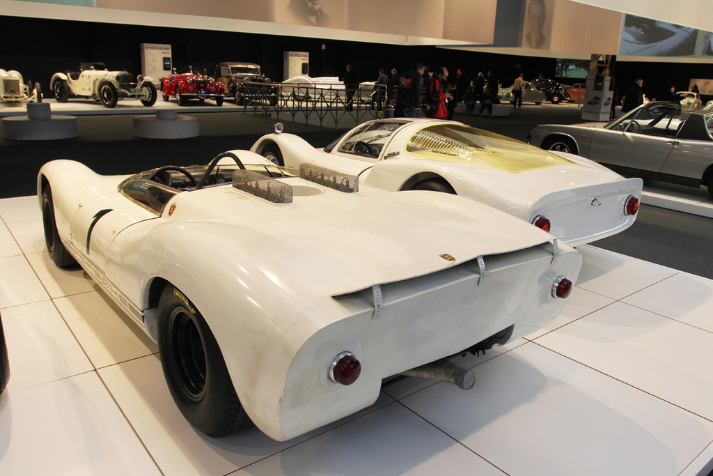 1967 Porsche 910 Gallery