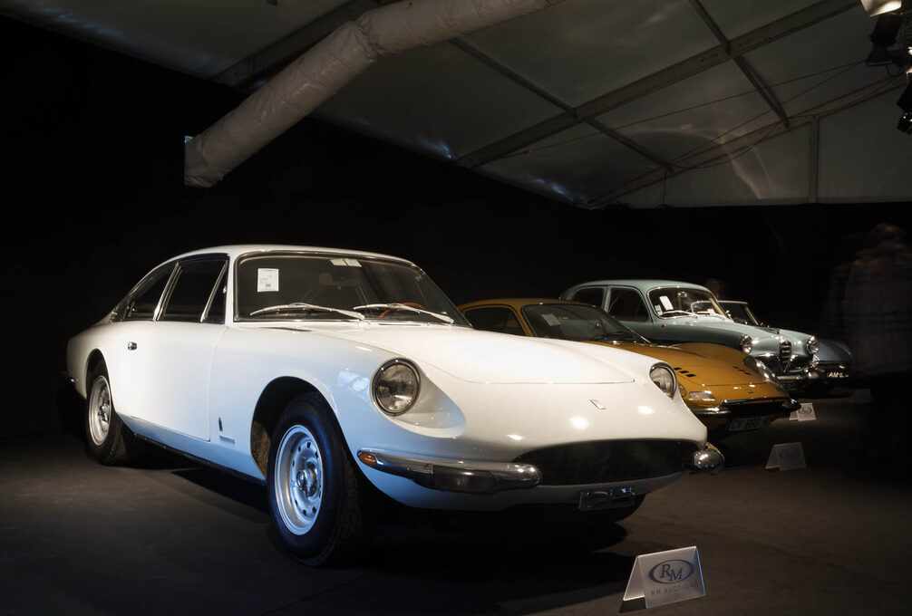 1967 Ferrari 365 GT 2+2