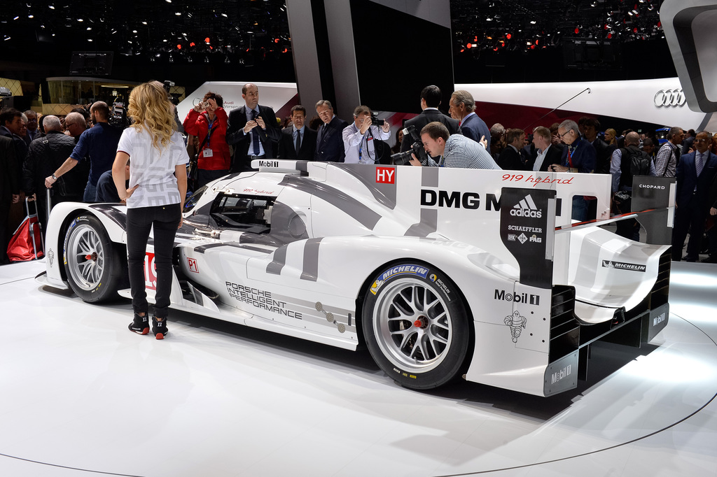 2014 Porsche 919 Hybrid Gallery