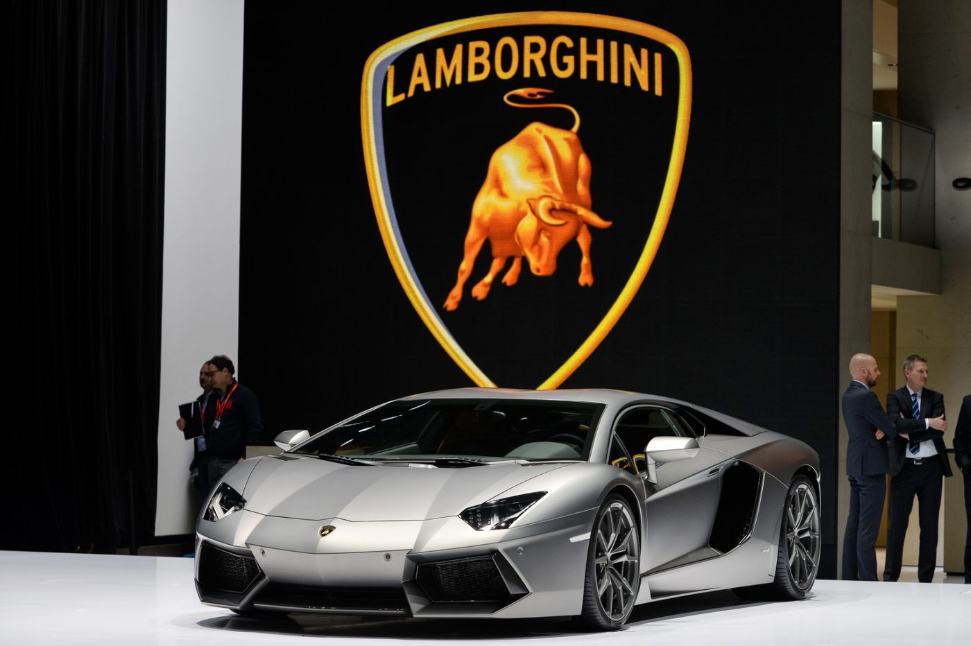 2012 Lamborghini Aventador LP 700-4 Gallery