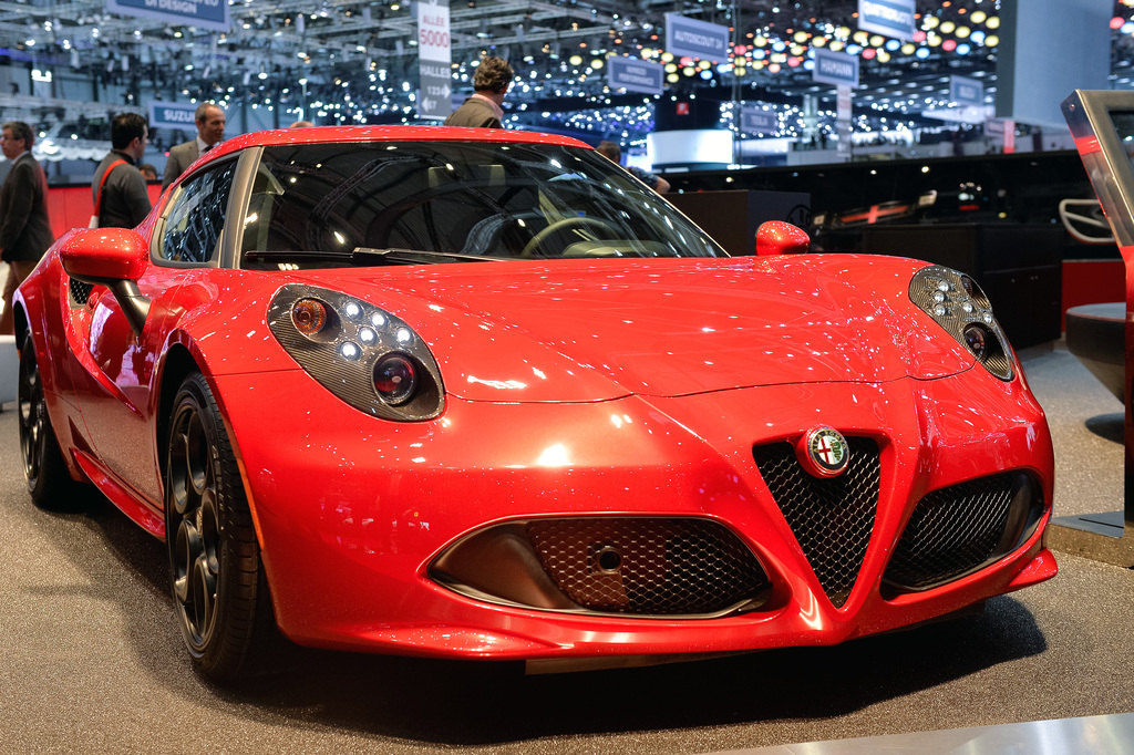 2013 Alfa Romeo 4C Gallery