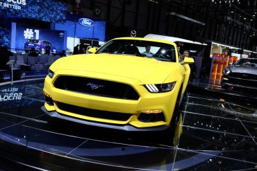 2015 Ford Mustang GT Gallery