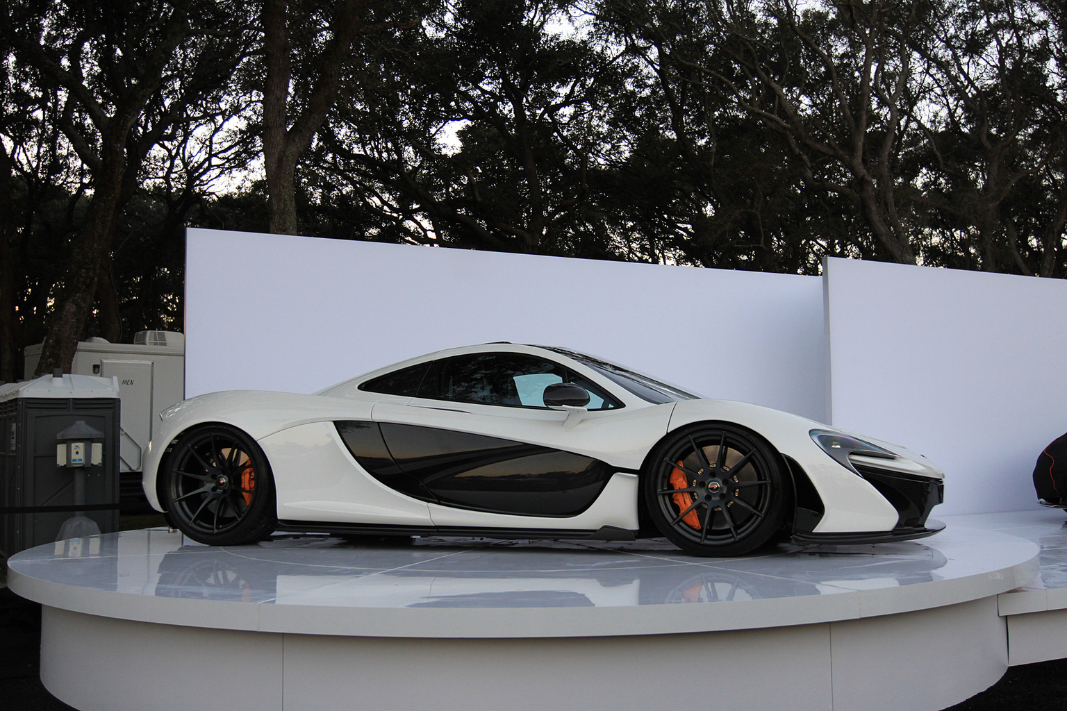 2013 McLaren P1 Gallery