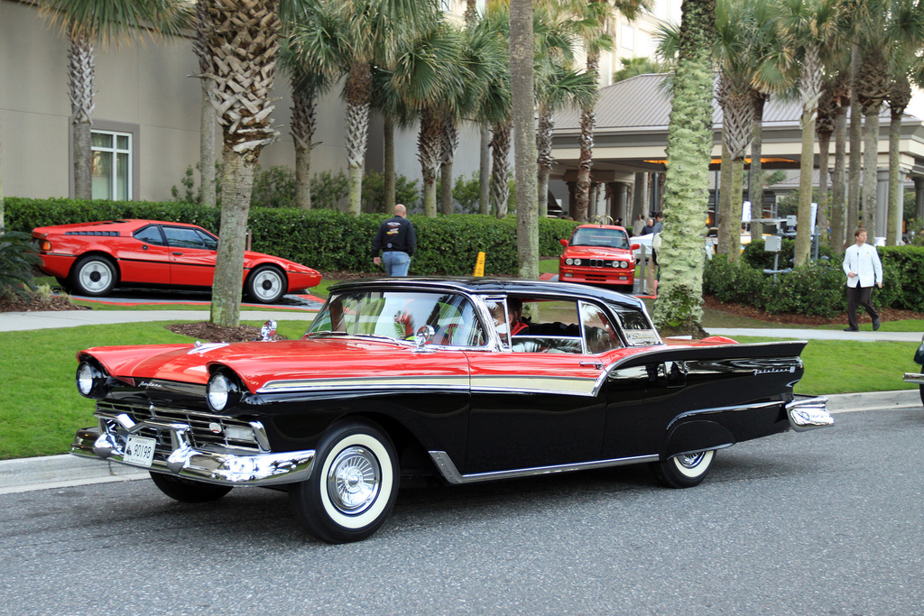 1957 Ford Fairlane 500 Skyliner Gallery