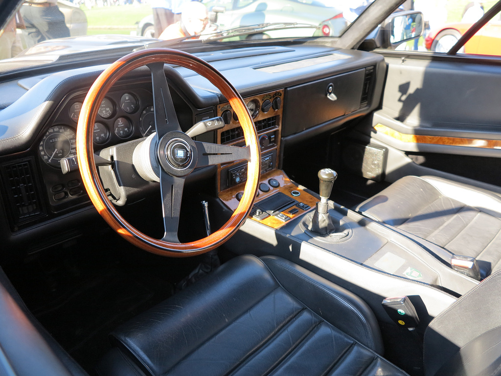 1986 Aston Martin V8 Vantage Zagato Coupé Gallery