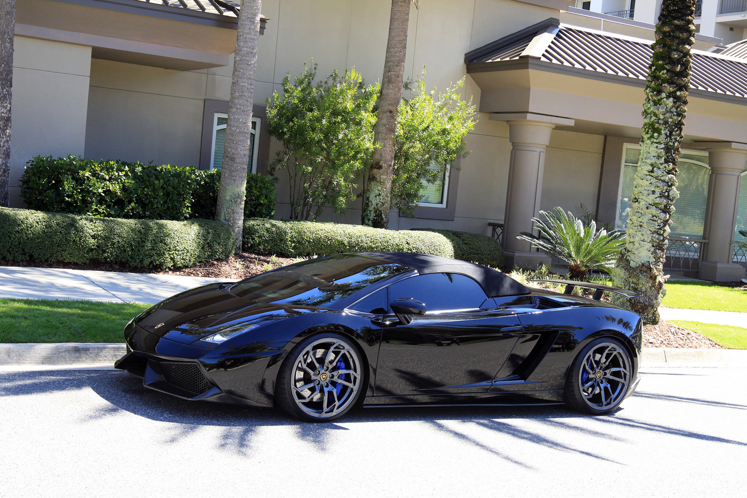 2010 Lamborghini Gallardo LP570-4 Spyder Performante Gallery