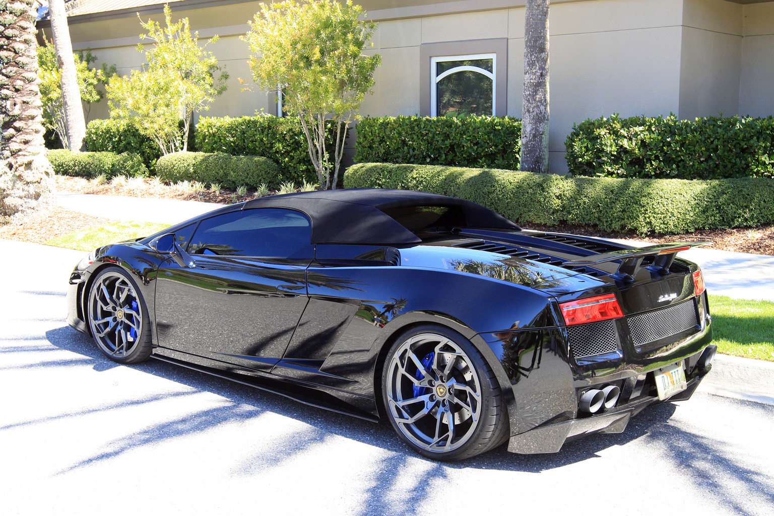 2010 Lamborghini Gallardo LP570-4 Spyder Performante Gallery