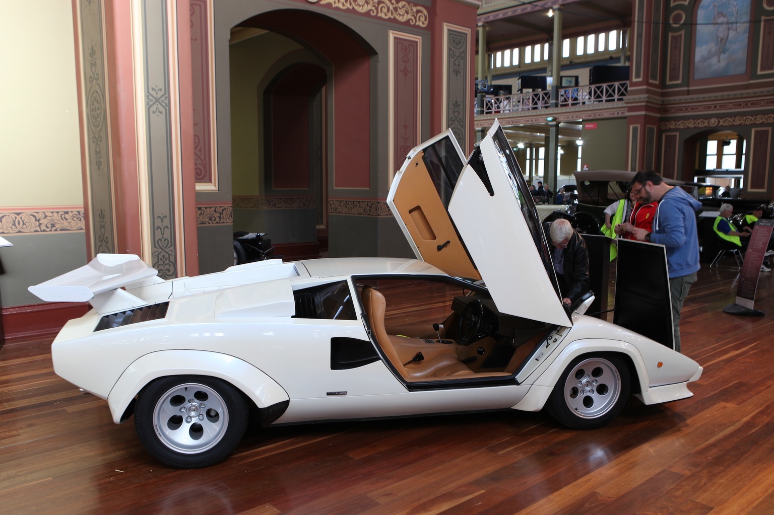 1986 Lamborghini Countach LP5000 QV Gallery