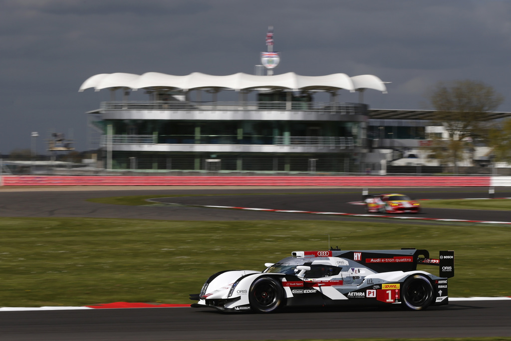 2014 Audi R18 e-tron quattro Gallery