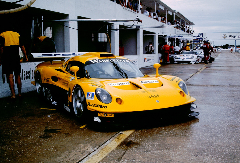 1997 Lotus Elise GT1 Gallery