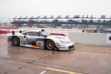 1997 Porsche 911 GT1 Evolution Gallery