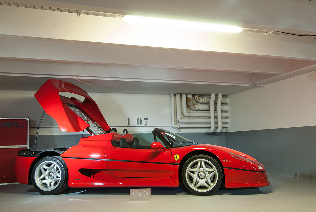 1995 Ferrari F50 Gallery