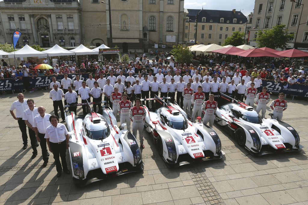 2014 Audi R18 e-tron quattro Gallery