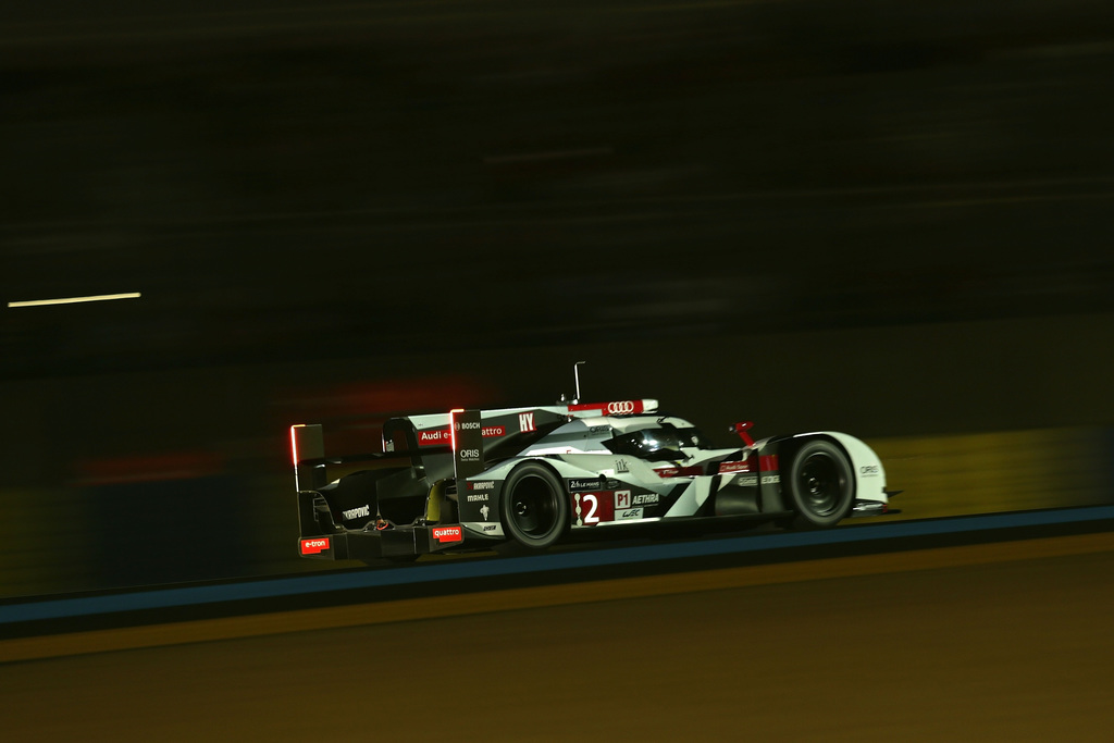 2014 Audi R18 e-tron quattro Gallery