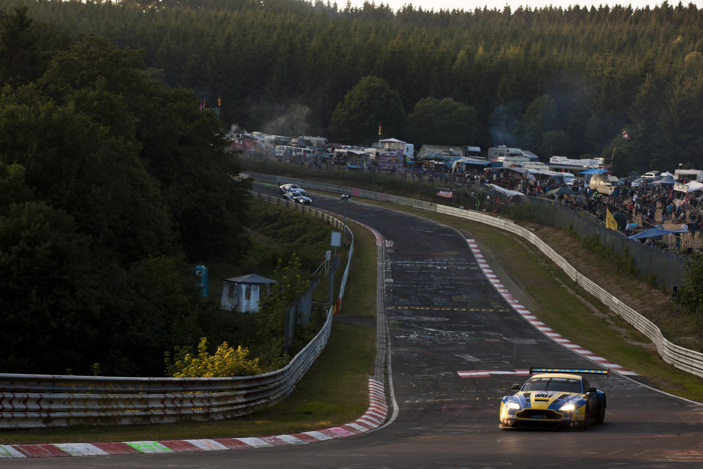 2012 Aston Martin V12 Vantage GT3 Gallery