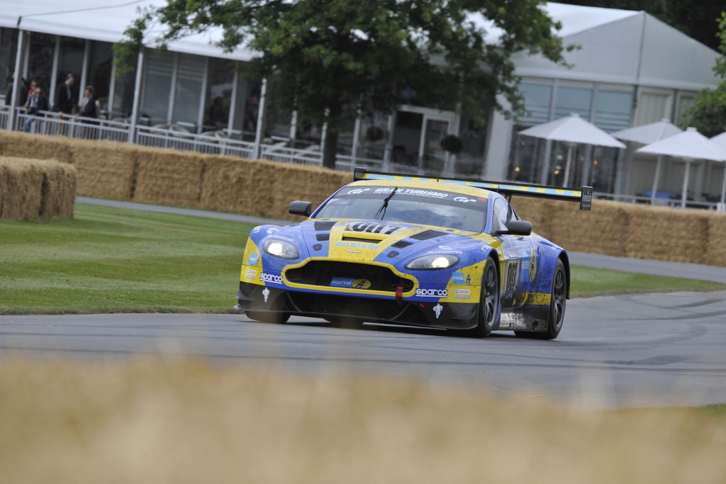 2012 Aston Martin V12 Vantage GT3 Gallery