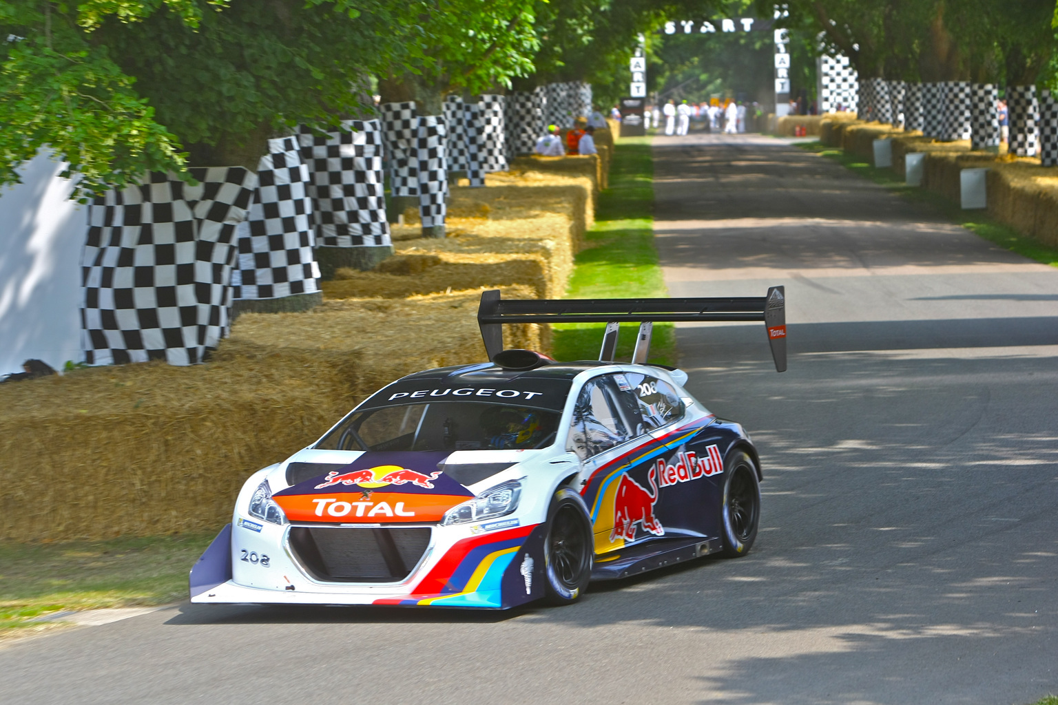 2013 Peugeot 208 T16 Pikes Peak