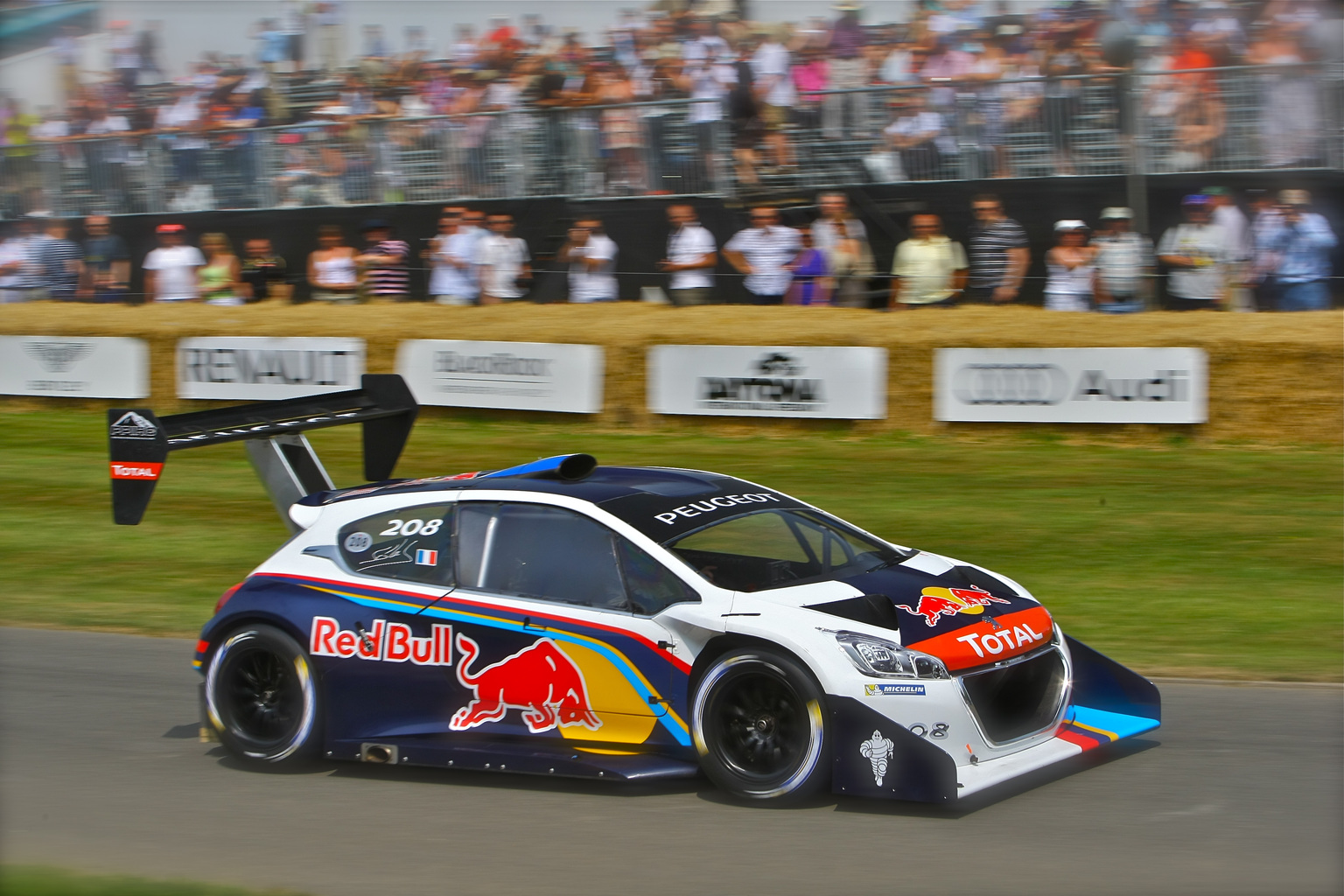 2013 Peugeot 208 T16 Pikes Peak