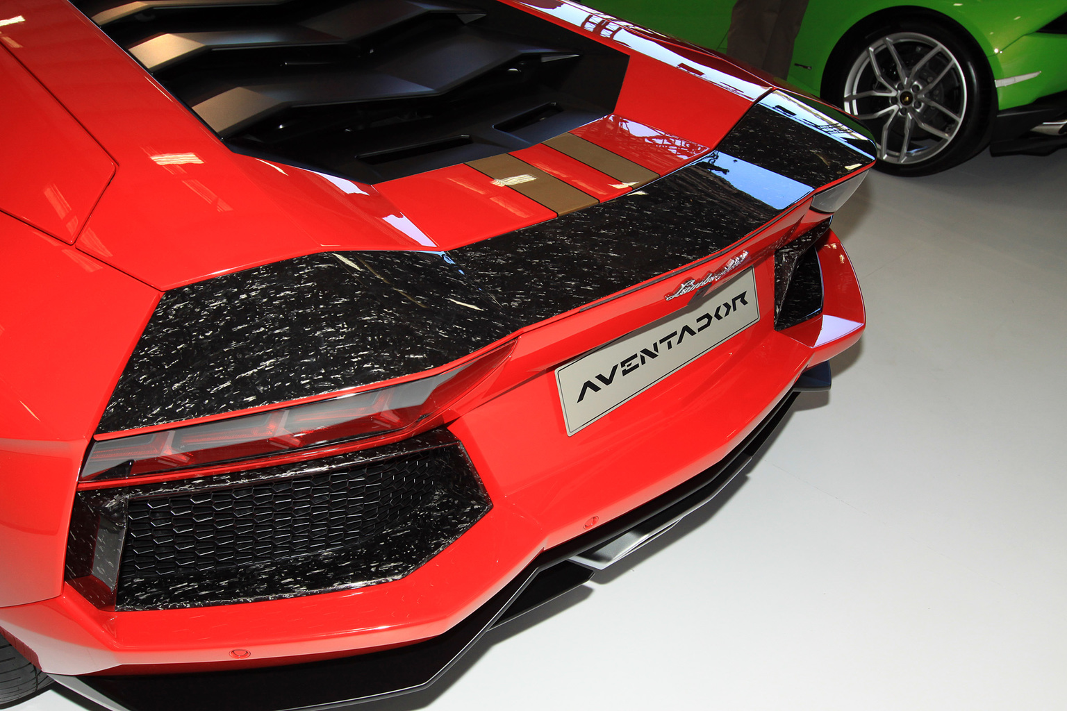 2012 Lamborghini Aventador LP 700-4 Gallery