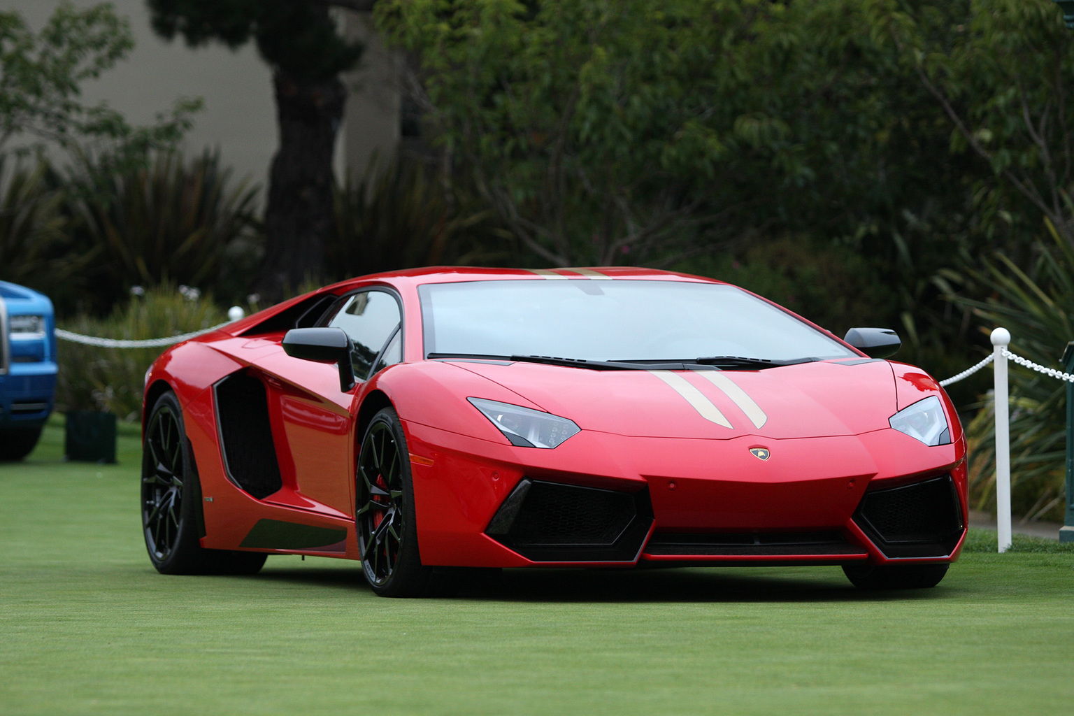 2012 Lamborghini Aventador LP 700-4 Gallery