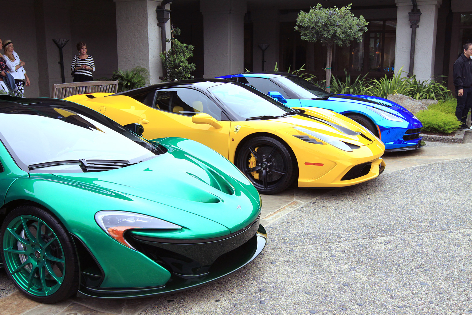 2013 McLaren P1 Gallery